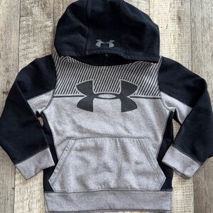 Under Armour Kids Hoodie in Black and Gray- size YXS